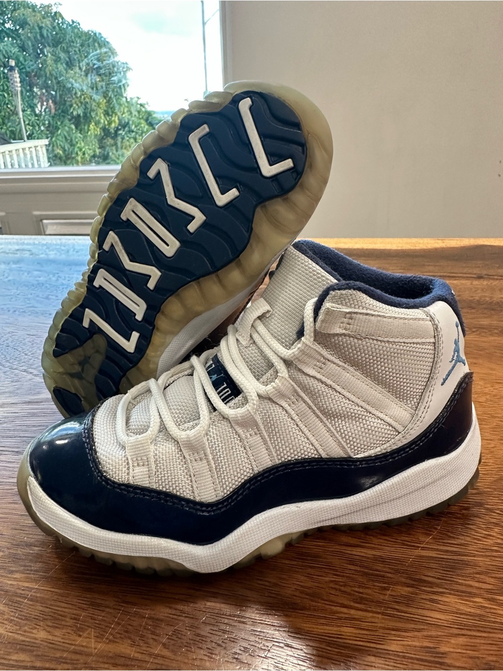 Nike Air Jordan 11 Retro PS "Win Like '82" Unisex Kids Sz 12C Basketball Casual